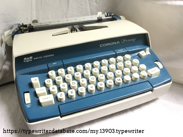 Smith-Corona “Corona Seventy”