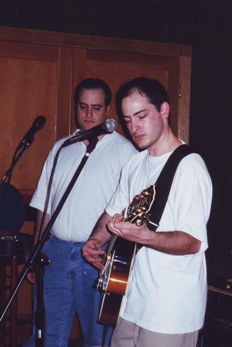 The Lavone’s final show, 2000